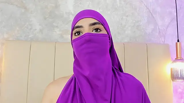 nayiraa  online show from April 2026 11:38:02 AM