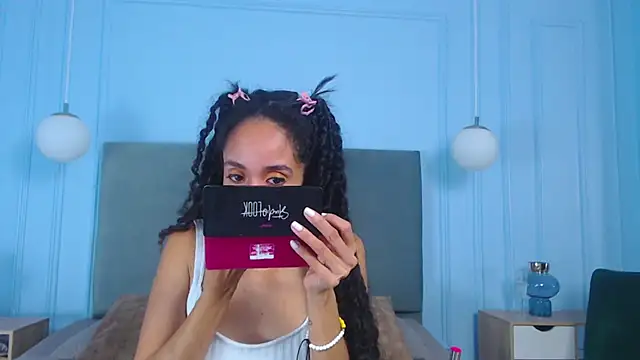 TerryGreenwood online show from November 2025 01:00:01 PM