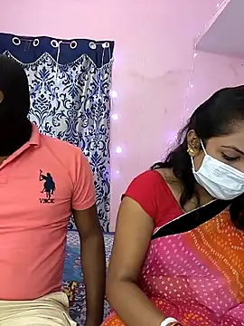 Lovlycouple1 online show from October 2025 04:52:02 PM