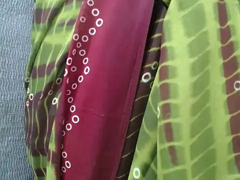 Snapshot of Nova__Leigh chatting on November 2025 07:27:02 PM Nova Leigh online show from November 2025 07:27:02 PM