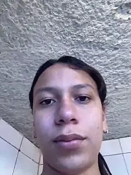 Snapshot of Tania_Gate chatting on June 2026 05:04:01 PM Tania Gate online show from June 2026 05:04:01 PM