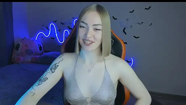 LaraKrein lk online show from October 2025 02:52:01 PM