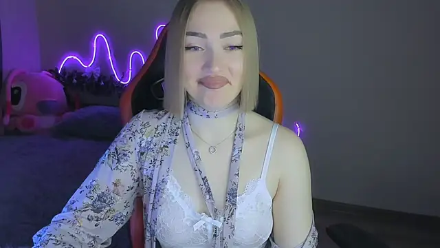 LaraKrein lk online show from December 2025 04:12:02 PM