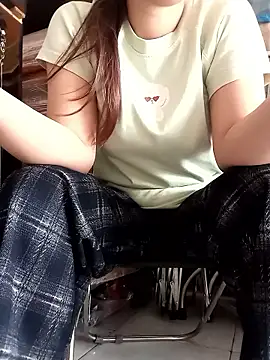 sharon-Hanna online show from October 2025 02:43:02 AM