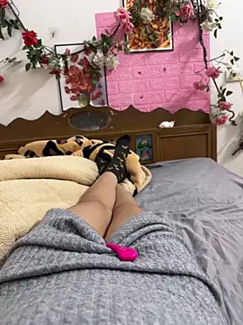 sharon-Hanna online show from February 2026 02:32:02 PM