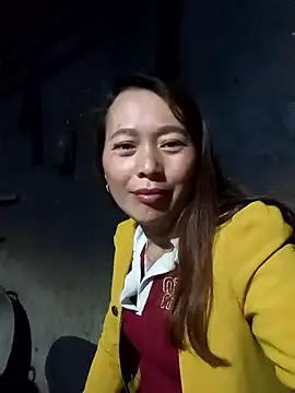 Bianly online show from December 2025 10:53:01 AM