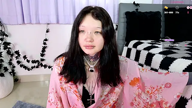Snapshot of Lein_Bone chatting on July 2026 12:12:02 AM Lein Bone online show from July 2026 12:12:02 AM