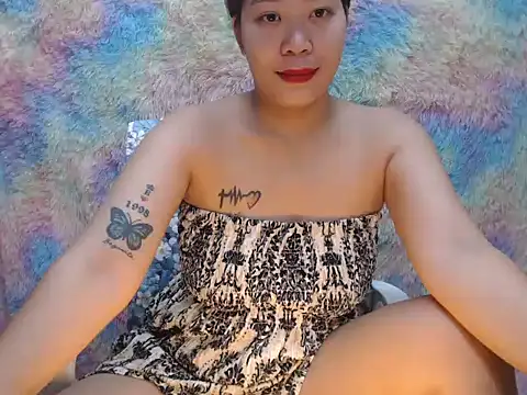 Snapshot of wild_rose69 chatting on July 2026 11:22:01 PM wild rose69 online show from July 2026 11:22:01 PM