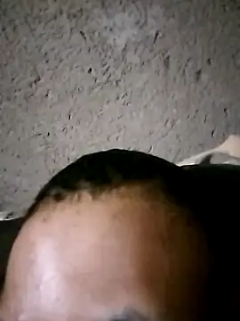 Snapshot of CrepedTrek chatting on October 2025 06:07:01 PM CrepedTrek online show from October 2025 06:07:01 PM