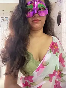 MONA 0213 online show from October 2025 03:15:02 AM