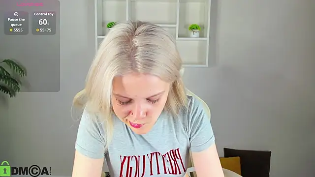 Snapshot of Allice_Cox chatting on September 2025 12:05:01 AM Allice Cox online show from September 2025 12:05:01 AM