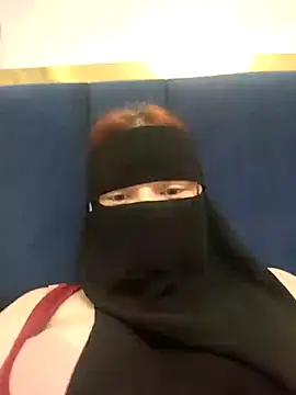  Douna -  online show from October 2025 06:30:02 PM