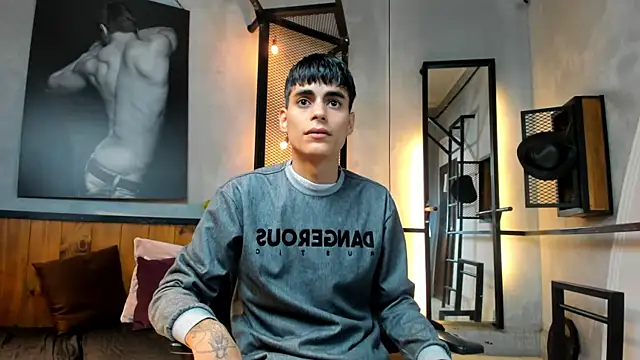 Dani mc1 online show from October 2025 11:22:02 AM