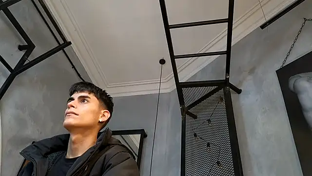 Dani mc1 online show from December 2025 11:36:02 AM