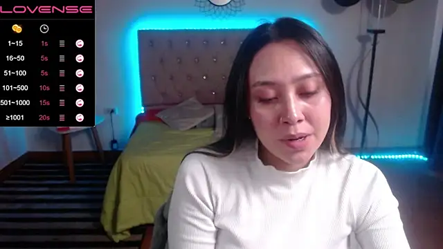 Snapshot of pink_blossom_ chatting on September 2025 04:08:01 PM pink blossom online show from September 2025 04:08:01 PM