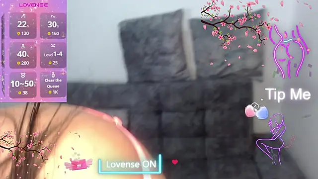 Snapshot of Velvet_28 chatting on September 2025 08:31:01 PM Velvet 28 online show from September 2025 08:31:01 PM