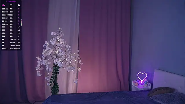 AccaCroyle online show from April 2026 05:29:01 PM