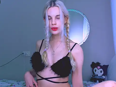 carmen crybaby online show from October 2025 04:40:02 PM