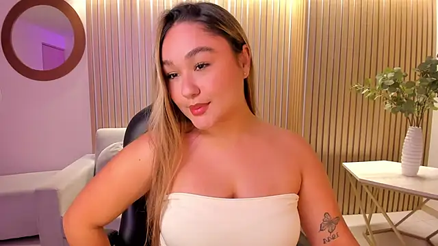 Snapshot of SamanthaConnorX chatting on September 2025 11:28:02 PM SamanthaConnorX online show from September 2025 11:28:02 PM