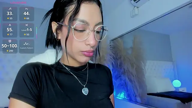 Snapshot of Ebonysweet__ chatting on May 2026 07:33:01 PM Ebonysweet online show from May 2026 07:33:01 PM