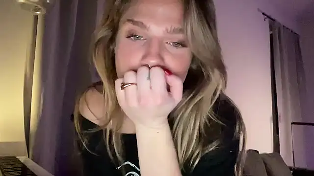 sweetceeme online show from February 2026 03:04:02 AM