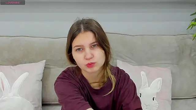 Elle Ellise online show from October 2025 12:42:02 AM