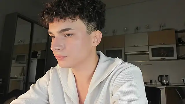 Snapshot of mystic_evan chatting on September 2025 03:57:01 PM mystic evan online show from September 2025 03:57:01 PM