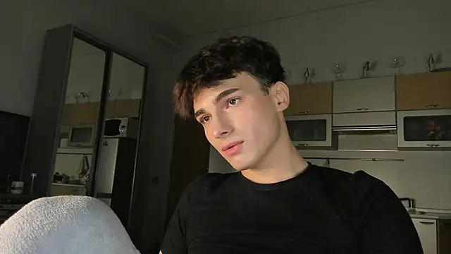 Snapshot of mystic_evan chatting on September 2025 12:14:01 AM mystic evan online show from September 2025 12:14:01 AM