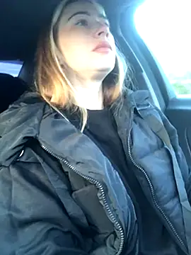 Snapshot of Reina_Cummings chatting on September 2025 04:40:02 AM Reina Cummings online show from September 2025 04:40:02 AM