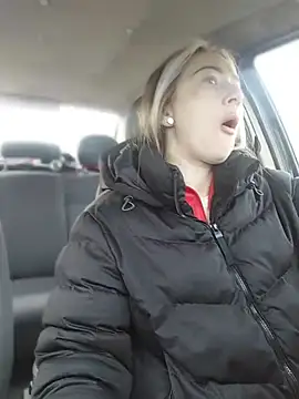 Reina Cummings online show from March 2026 06:07:02 AM