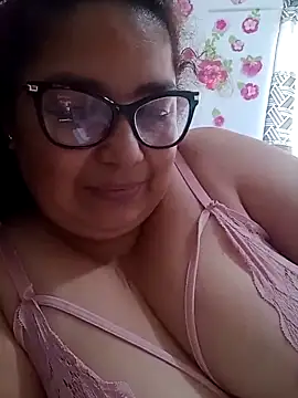 ladytropical1 online show from December 2025 04:02:02 PM