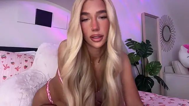 KENNIEXROSE online show from April 2026 11:21:02 PM