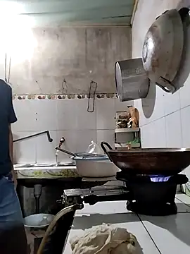 HoangNam20x online show from October 2025 01:14:02 AM