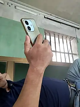 HoangNam20x online show from October 2025 07:53:02 AM