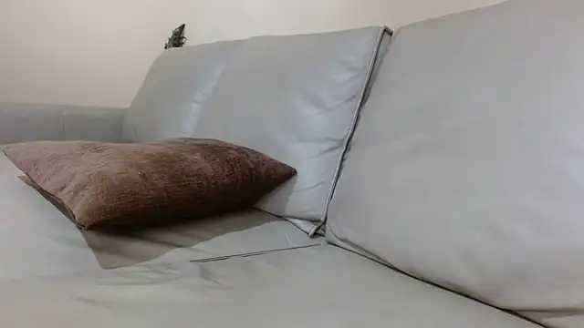 Snapshot of filthyrichxxx chatting on September 2025 04:34:01 PM filthyrichxxx online show from September 2025 04:34:01 PM