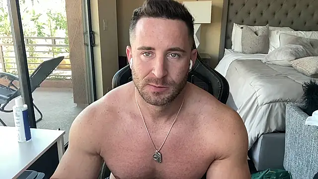 Snapshot of brettmycles28 chatting on September 2025 08:57:02 PM brettmycles28 online show from September 2025 08:57:02 PM