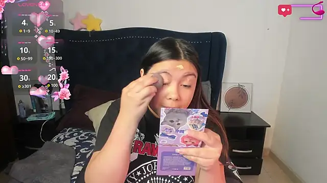 LucyPetit online show from September 2025 12:52:02 PM