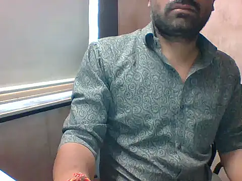 Snapshot of autophile-indian chatting on November 2025 08:14:01 AM autophile-indian online show from November 2025 08:14:01 AM