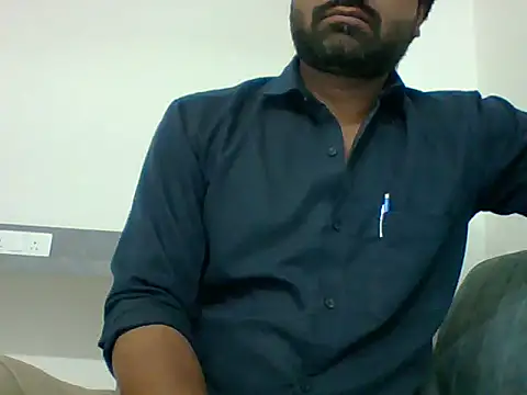 Snapshot of autophile-indian chatting on November 2025 08:48:02 AM autophile-indian online show from November 2025 08:48:02 AM