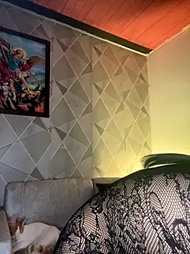 Alisse taylor2 online show from October 2025 01:10:01 PM