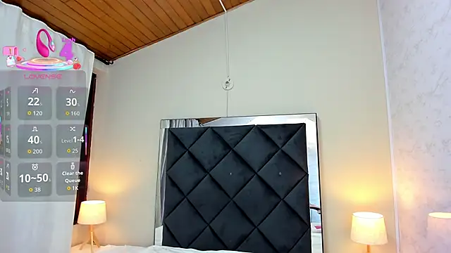 Snapshot of kittyy_babee chatting on September 2025 11:34:02 AM kittyy babee online show from September 2025 11:34:02 AM