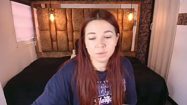 Isa Thompson   online show from March 2026 12:19:01 PM