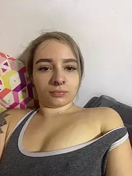 karla-thomsom10 online show from January 2026 08:01:02 PM