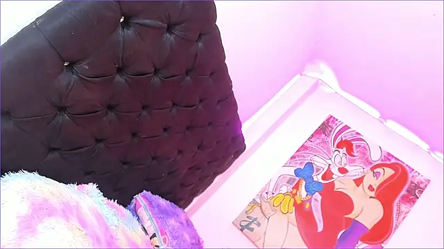 hanna dollx online show from December 2025 05:07:02 PM