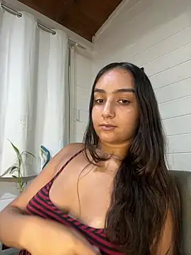 Snapshot of hannahhotwife chatting on March 2026 10:43:01 PM hannahhotwife online show from March 2026 10:43:01 PM
