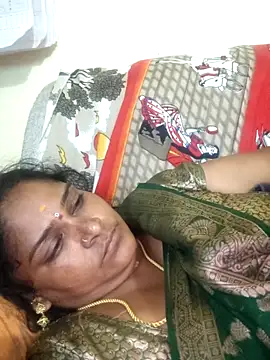 madavi123 online show from September 2025 05:24:02 PM