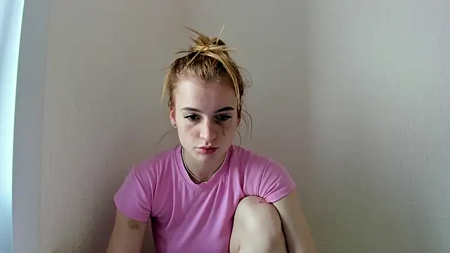 stacey  doll online show from September 2025 02:44:01 AM