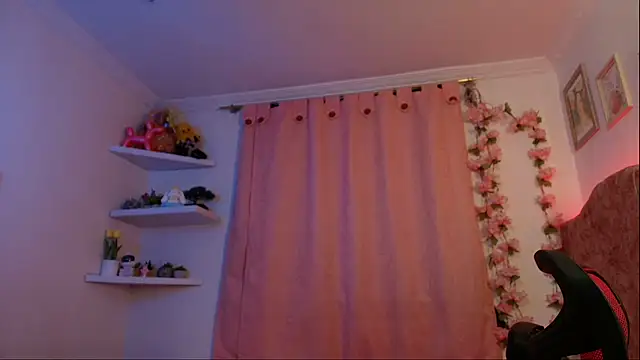 evansweett7 online show from January 2026 12:26:02 AM