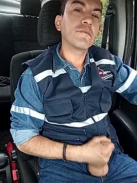 Blackaxes online show from April 2026 09:37:02 PM