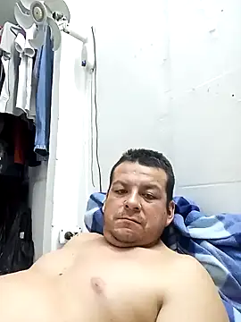 molinajm online show from January 2026 02:38:01 AM